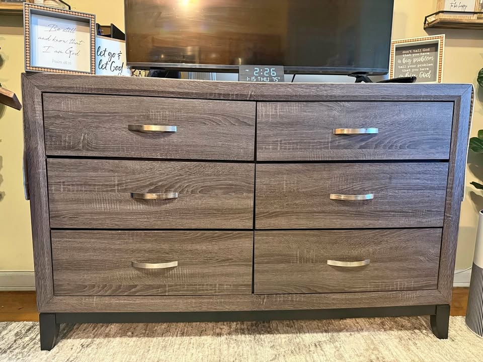 Webster 58'' W 6 - Drawer Dresser