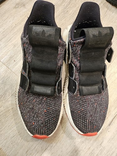 Size 8.5 - adidas Prophere Black