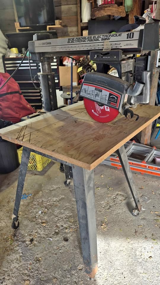 Electronic Radial Arm Saw