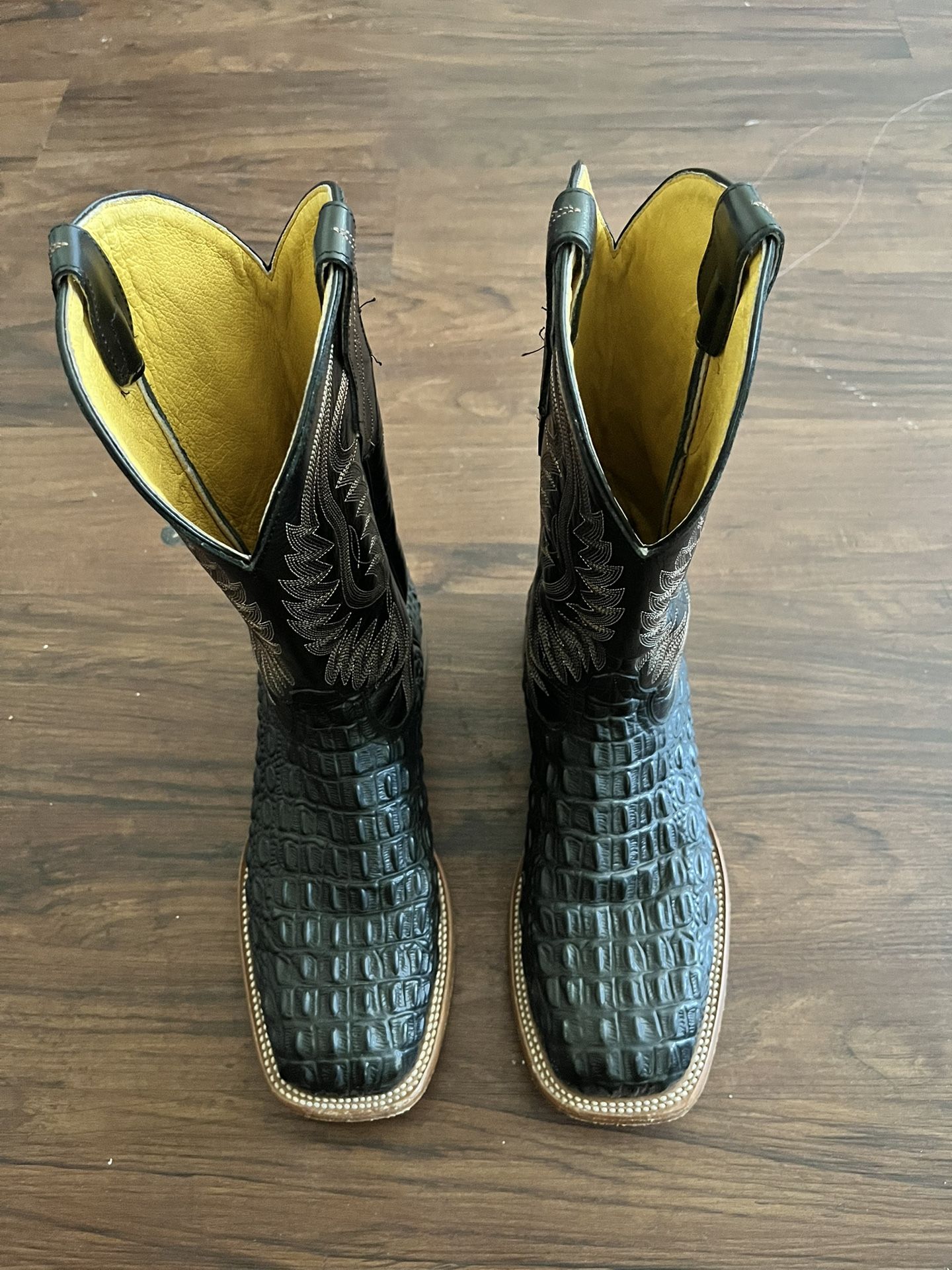 Cavender’s Alligator Cowboy Boots Size 10 D