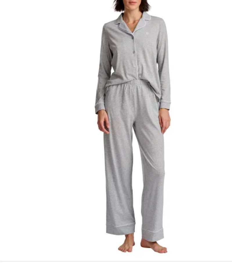Woman’s large Lounge set