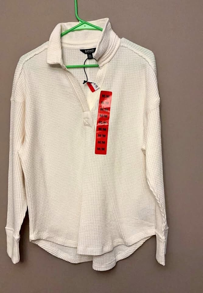 Woman’s waffle knit shirt