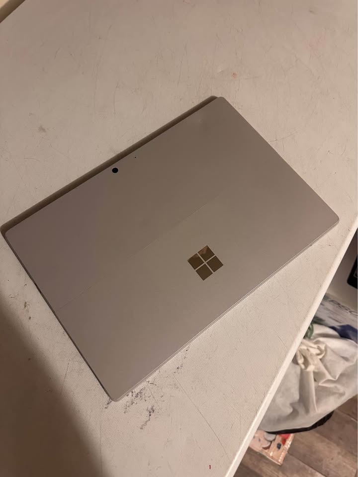 Microsoft Surface Pro 7 8GB RAM 256GB SSD - photo 4