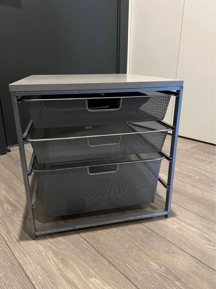 Elfa Medium Mesh 3-Drawer Unit - Platinum - photo 2