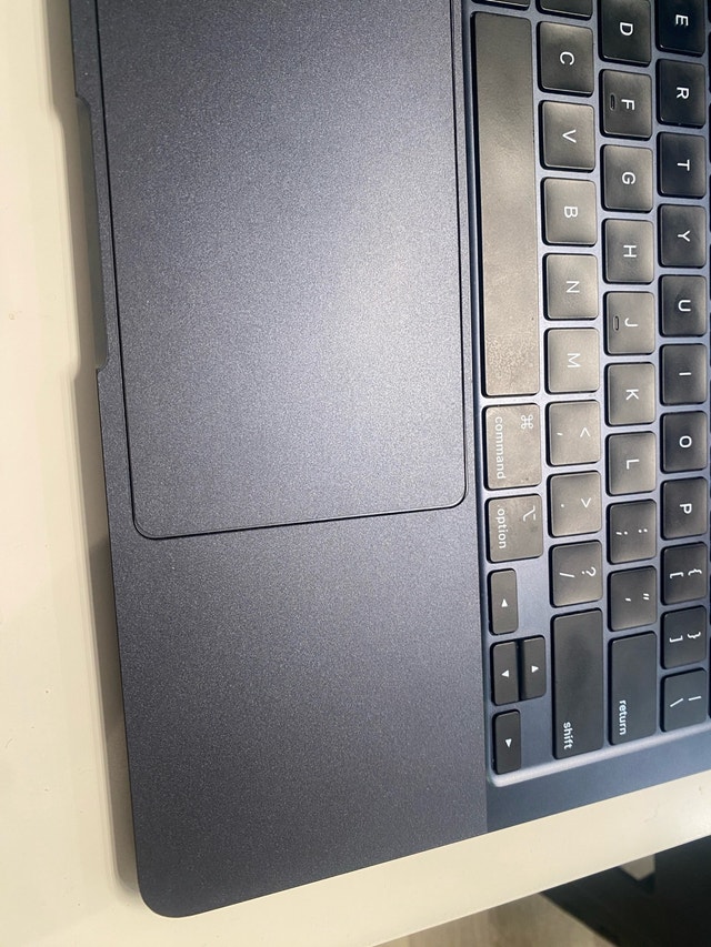 Apple Macbook Air M2 13.6” (2022) 256GB 8GB RAM - photo 4