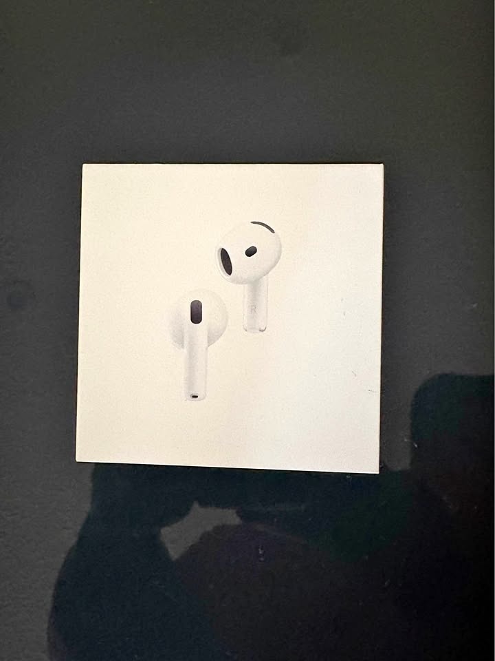 AirPod 4
