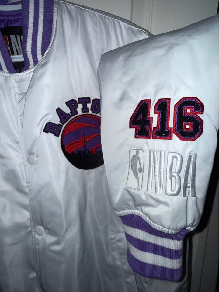 Toronto Raptors 2019 NBA Champions Jacket - Size M - photo 3