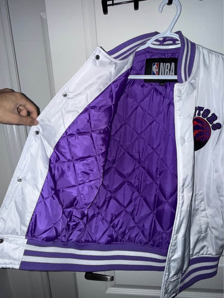 Toronto Raptors 2019 NBA Champions Jacket - Size M - photo 5