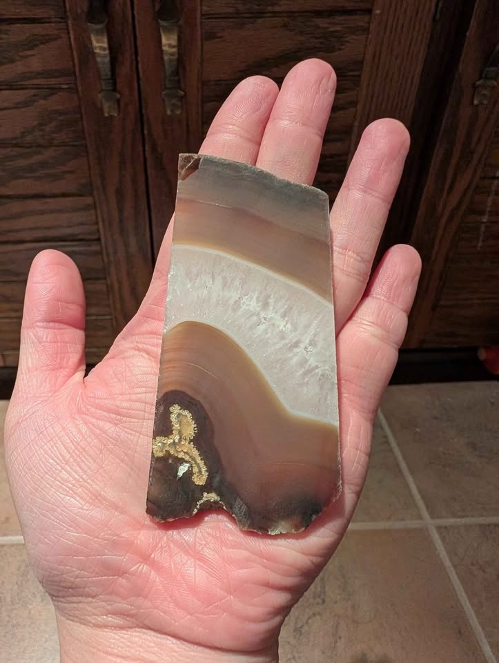 Agate and crystal slab - photo 2