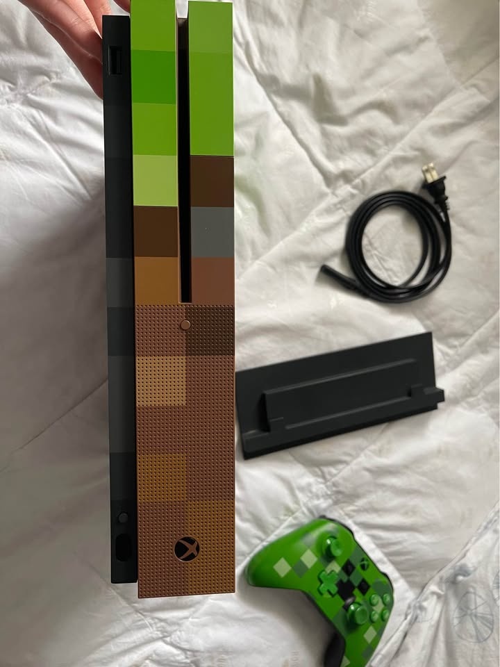 Xbox One S 1TB Minecraft Edition Console with Controller - photo 4