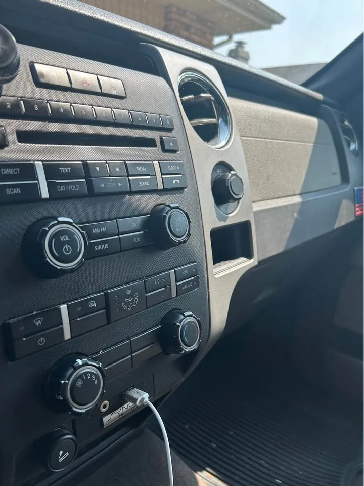 2010 Ford F150 SuperCrew Cab FX4 image indicator(8)