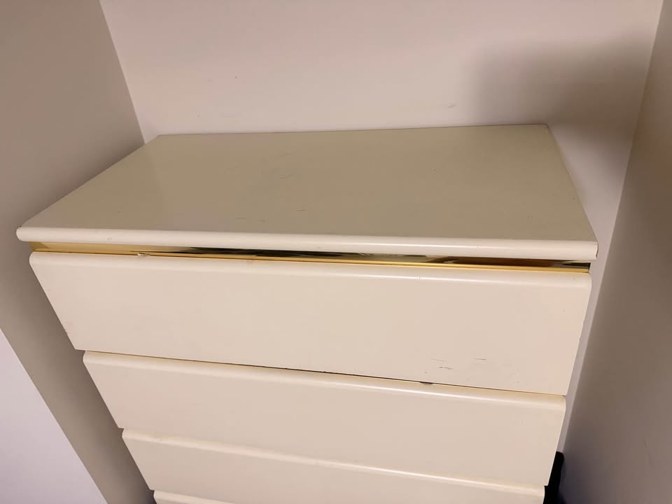 Dresser - photo 2