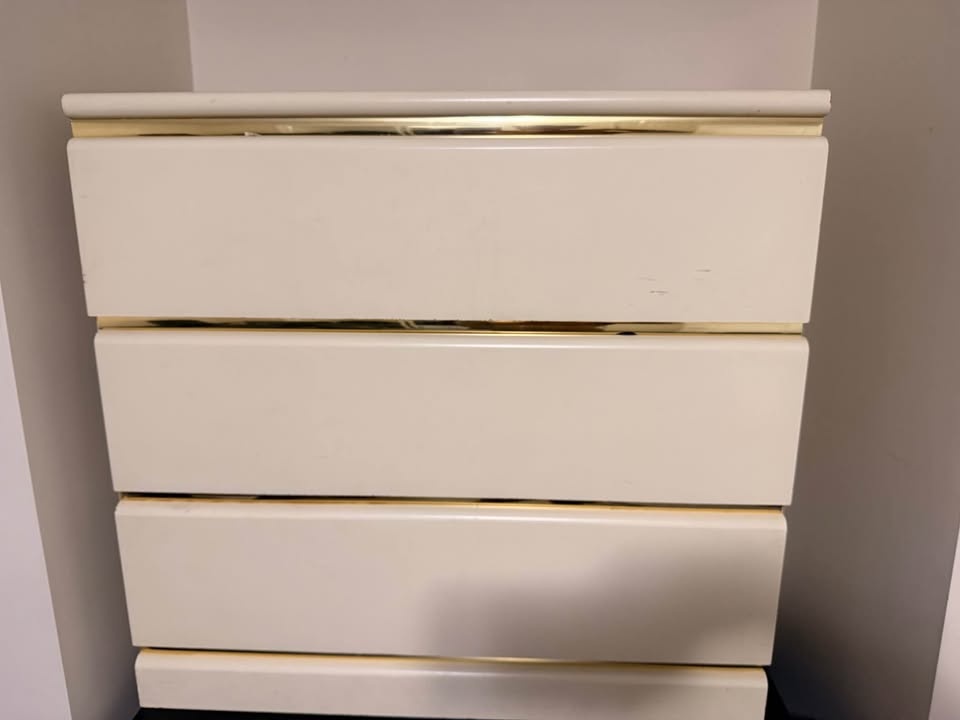 Dresser - photo 4