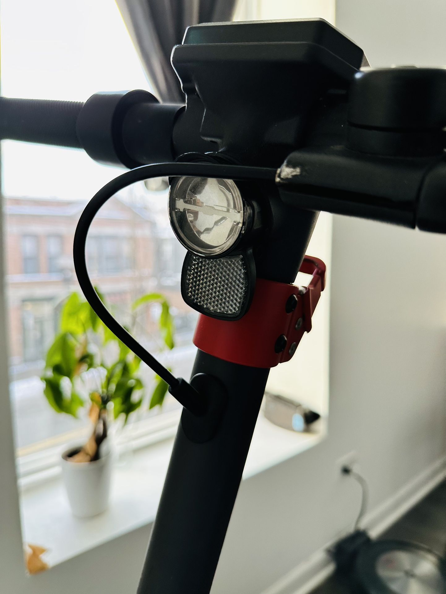 Gotrax Electric Scooter - photo 2