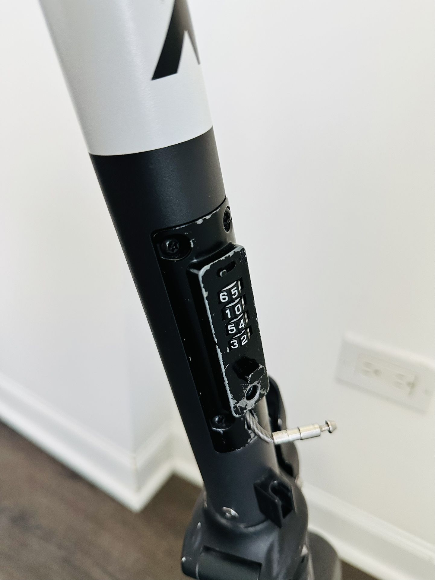 Gotrax Electric Scooter - photo 5