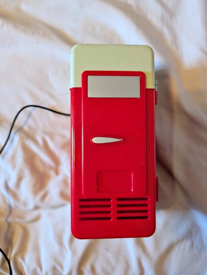 USB Powered Mini Fridge