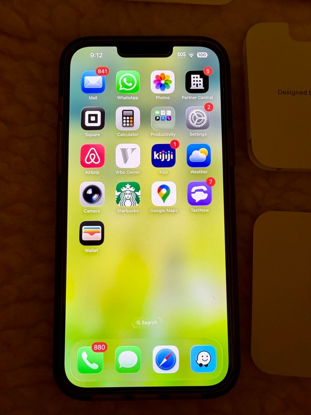 Like New iPhone 13 Pro Max 256GB - Single Owner - photo 2