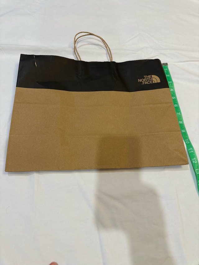 Brand new North Face boutique paper gift bag - photo 2