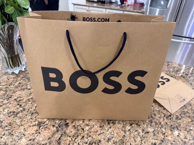 Brand New Hugo Boss Boutique Bag - photo 3