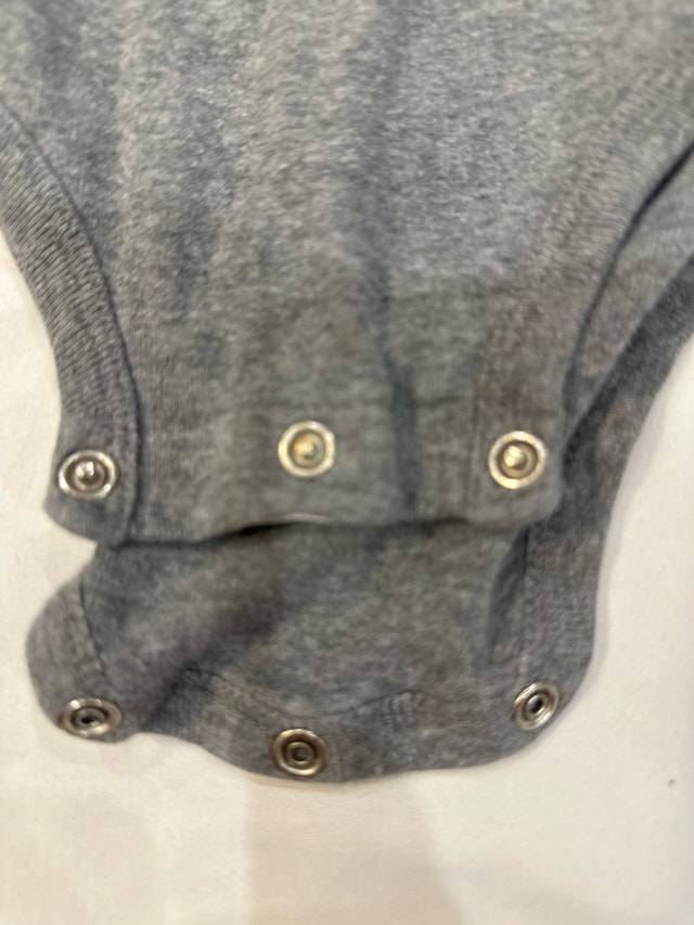 Carter's Onesie 12M - photo 4