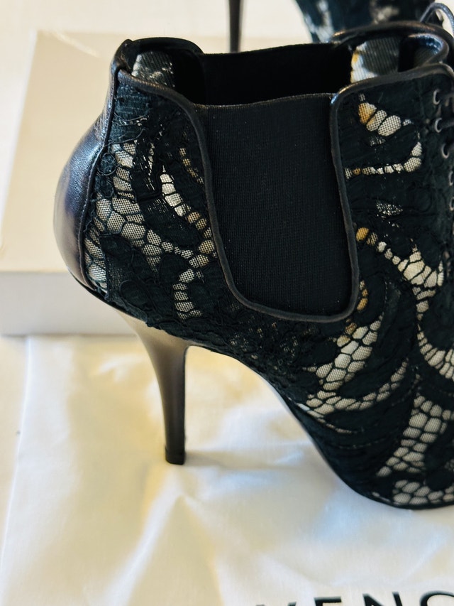 Givenchy Designer Authentic High Heel Shoes Paris Size 37 - photo 3