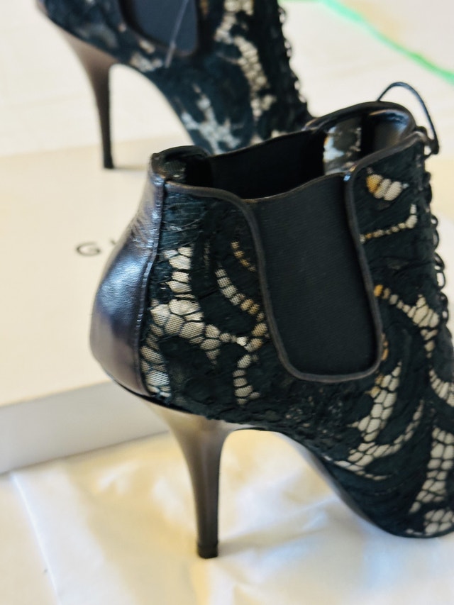 Givenchy Designer Authentic High Heel Shoes Paris Size 37 - photo 5