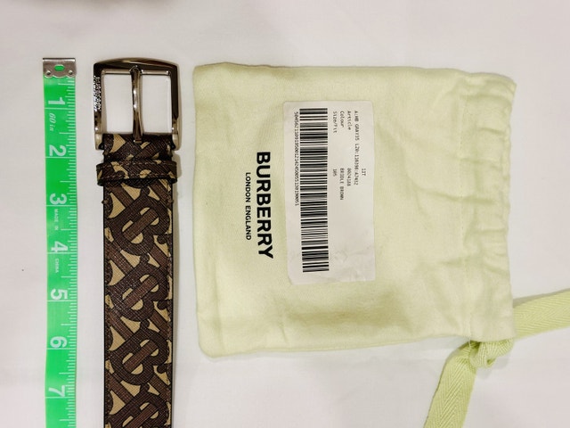 Burberry Boutique Brand New Belt