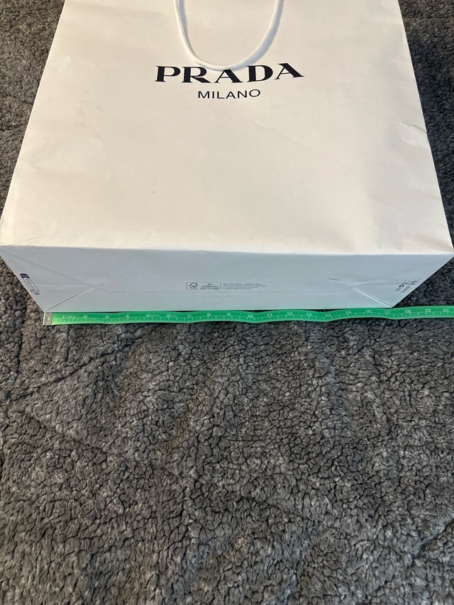 Prada Boutique Genuine Authentic Gift Bag Paper Bag - photo 5