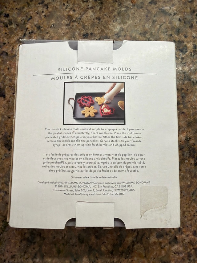 Brand New Williams Sonoma Pancake Moulds - photo 2