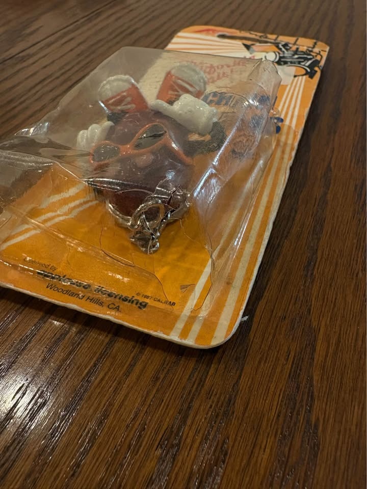 Vintage 1987 California Raisins Keychain – Sealed - photo 5