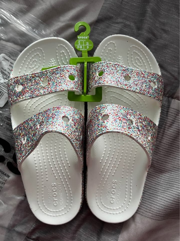 CROCS - BNWT - Classic Sprinkle Glitter Slides - Kids J5