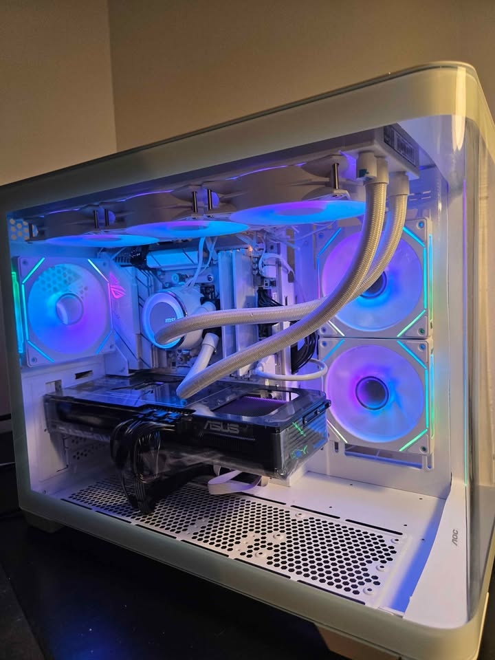 Brand new 9070xt with 9700x gaming pc - photo 2