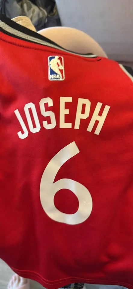 2T Raptors Jersey image indicator(3)