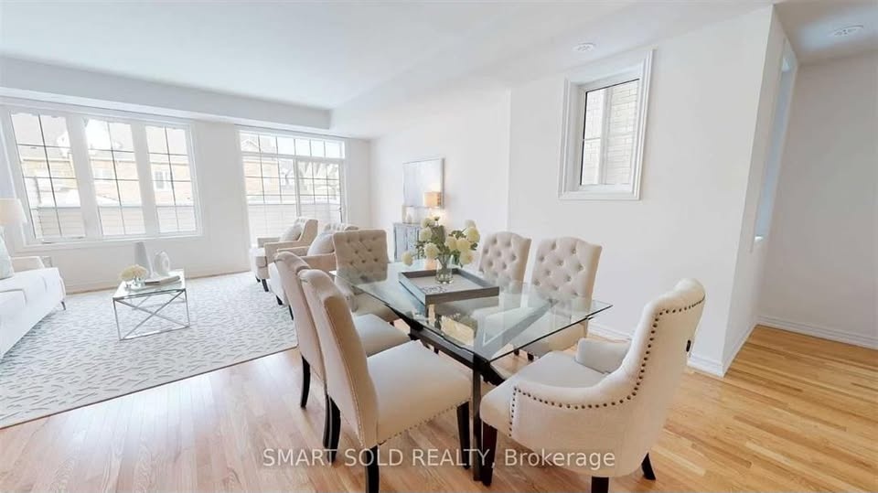 3 Beds 3 Baths Townhouse - photo 5