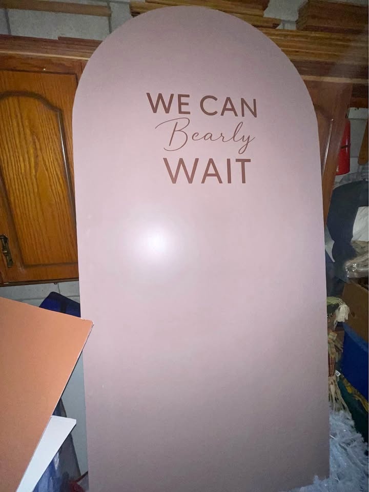 Backdrops (2 pieces) “We Can Bearly Wait”
