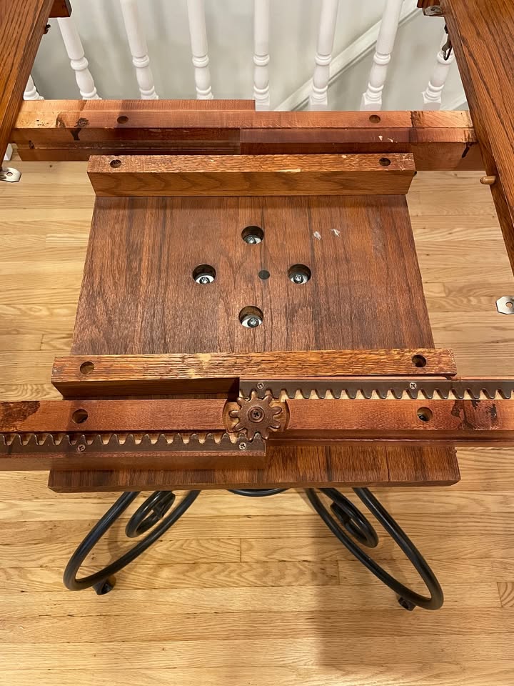 Solid Oak Extendable Dining Table - photo 2