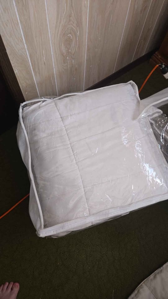 Plain white duvets. - photo 2