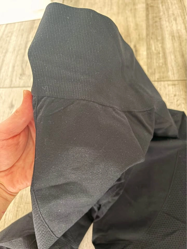 2 Pairs Black Leggings Women's (size S) - photo 2