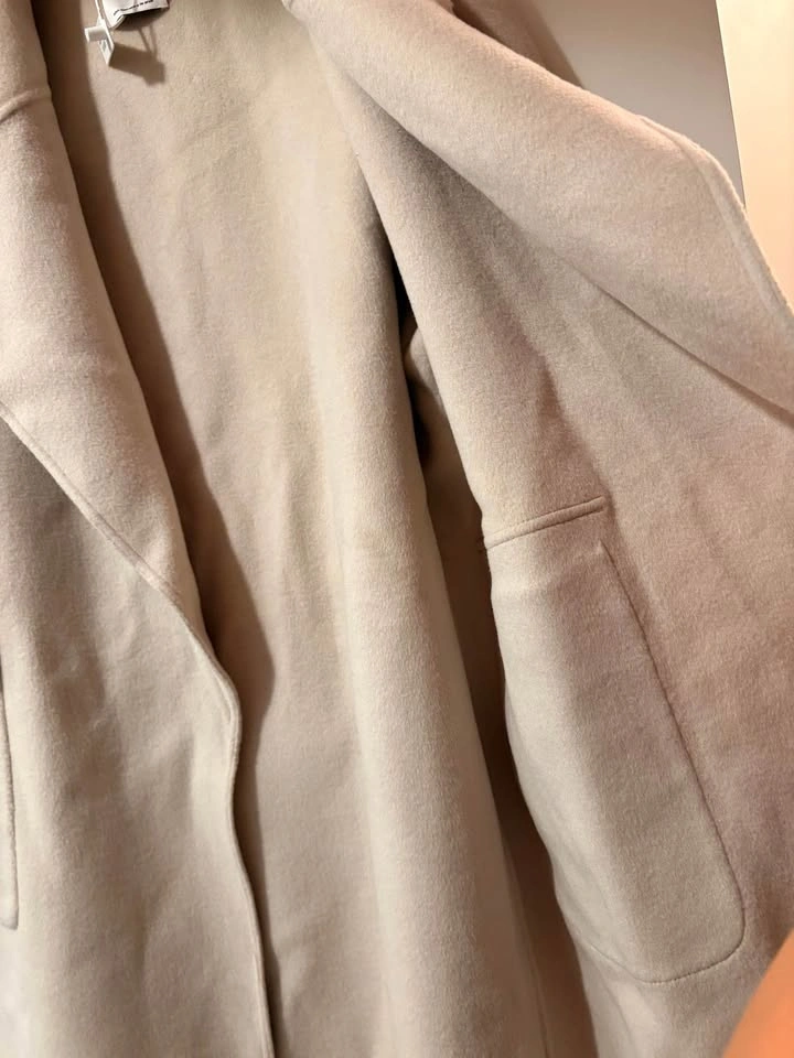 100% Wool Long Beige Wrap Coat (Size M) - photo 3