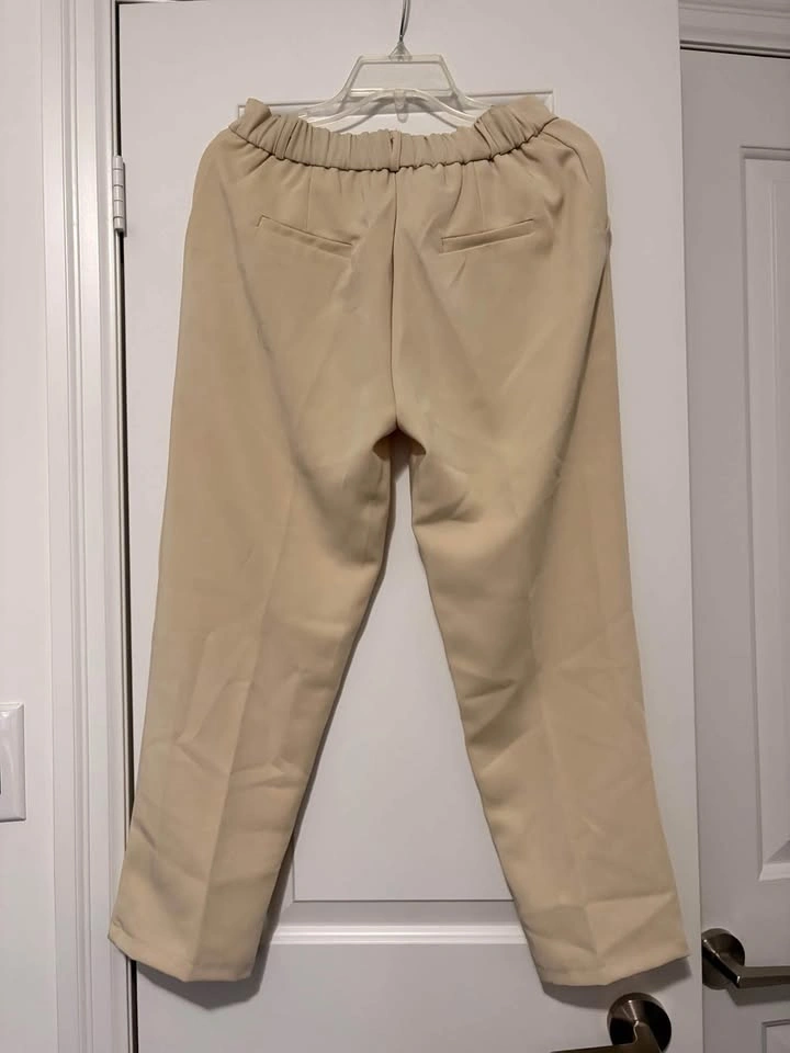 UNIQLO Women's Ivory Pants - photo 3