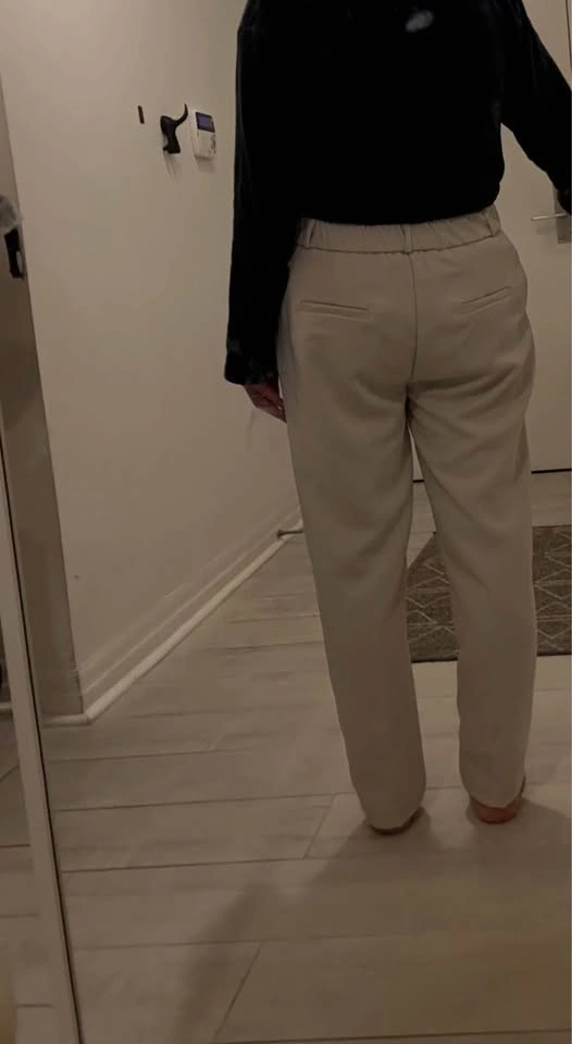 UNIQLO Women's Ivory Pants - photo 5