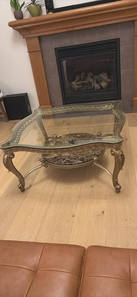 Luxury Ornate Coffee Table - photo 4