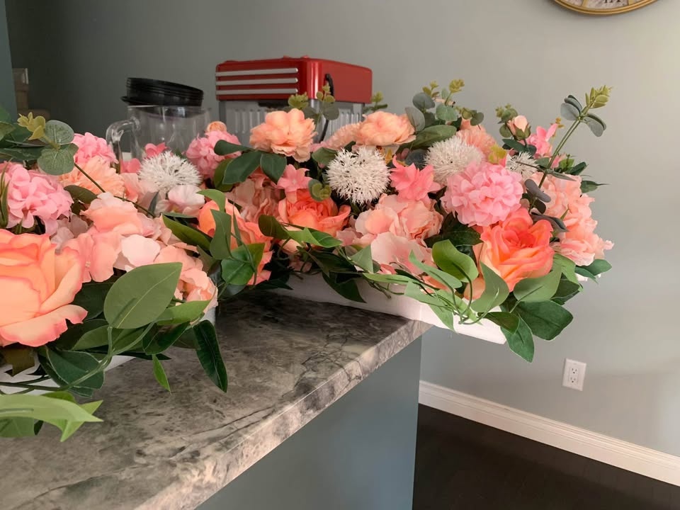 Flower Centrepieces or Flower Wall - photo 2
