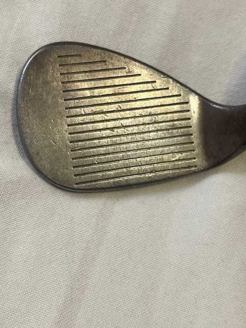 Titleist 52° Wedge (Don Mills and Eglinton)