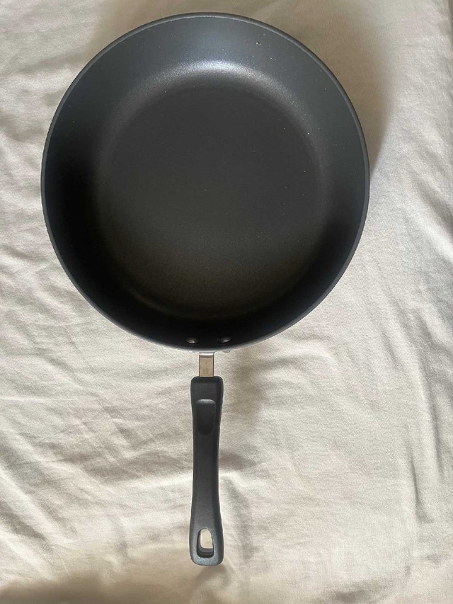 Anolon 12" Deep Skillet (Don Mills and Eglinton)