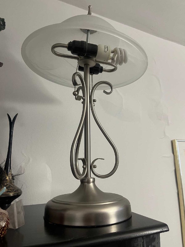 Pewter lamp for desk or bedside (Don Mills+Eglinton) - photo 3