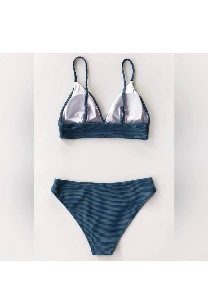 NWT! Brand New Bikini - photo 2