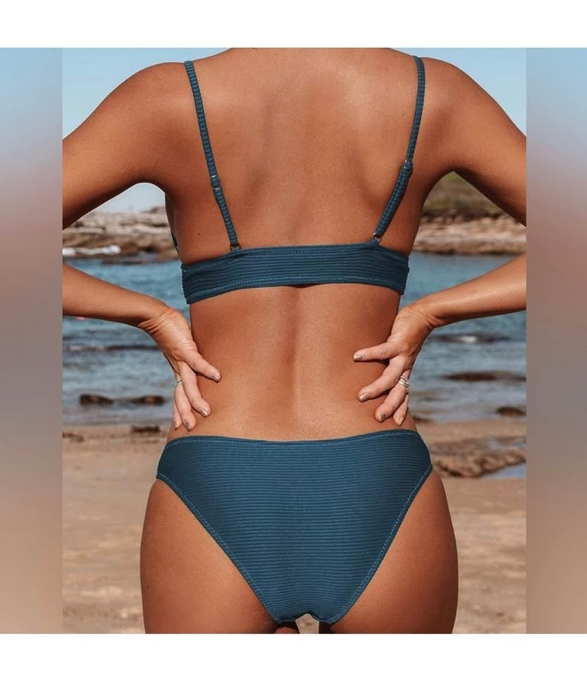 NWT! Brand New Bikini - photo 5