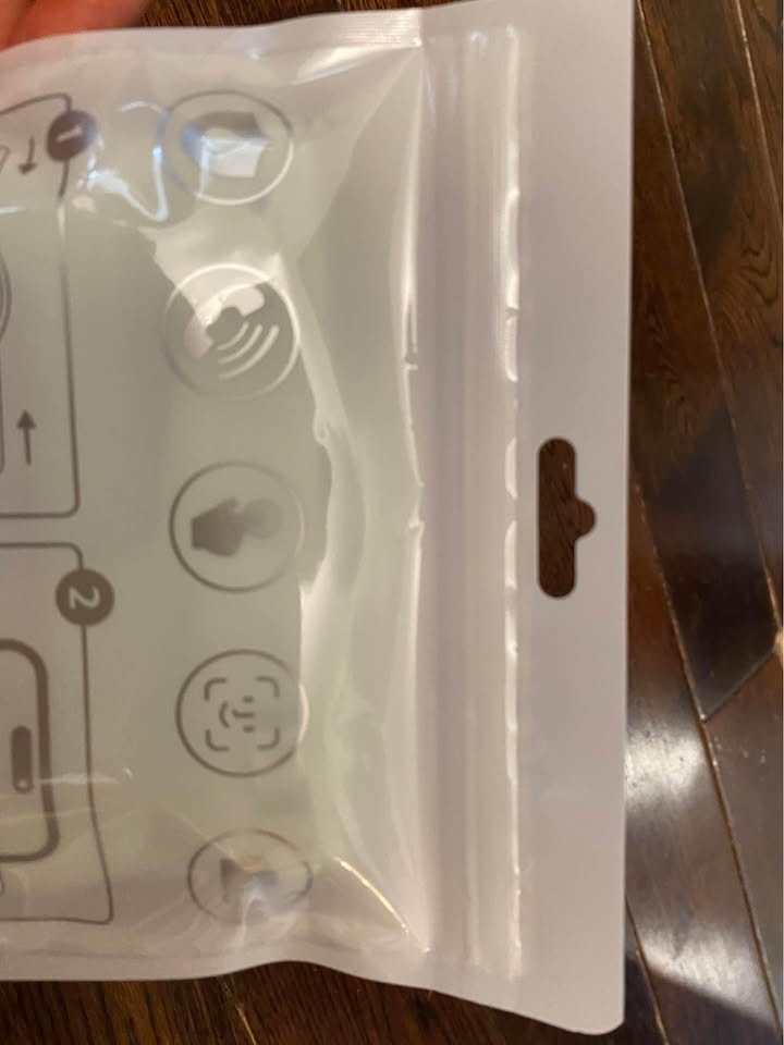 Cell phone waterproof bag for beaches, pool, spa and sauna - photo 2