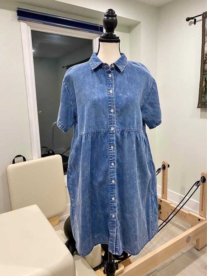 Brand New Women’s Denim Button-Front Dress – Size Large